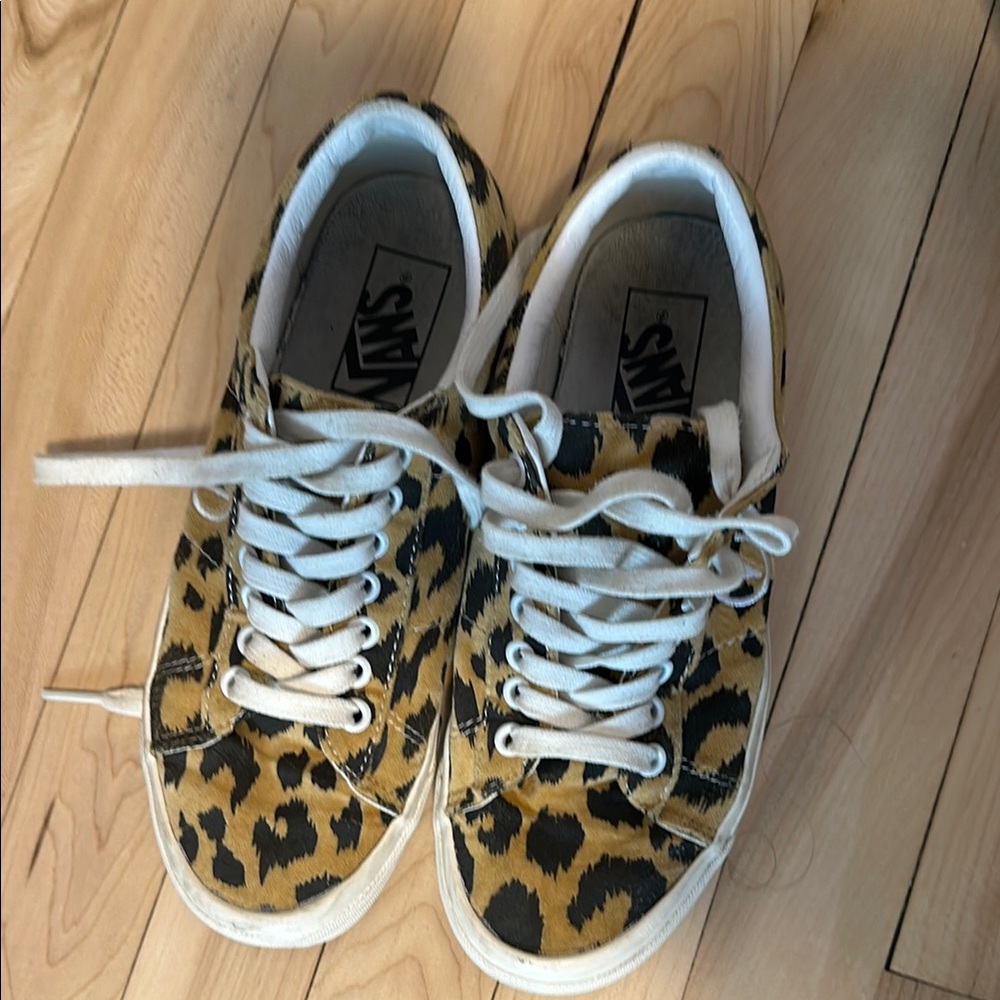 Vans Leopard Print Sneakers - Picture 3 of 5